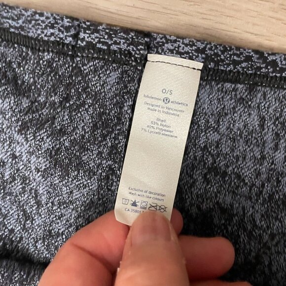 Lululemon Vinyasa Wrap Scarf One Size Gray - Picture 11 of 11